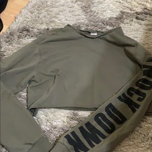 Olive green crop long sleeve